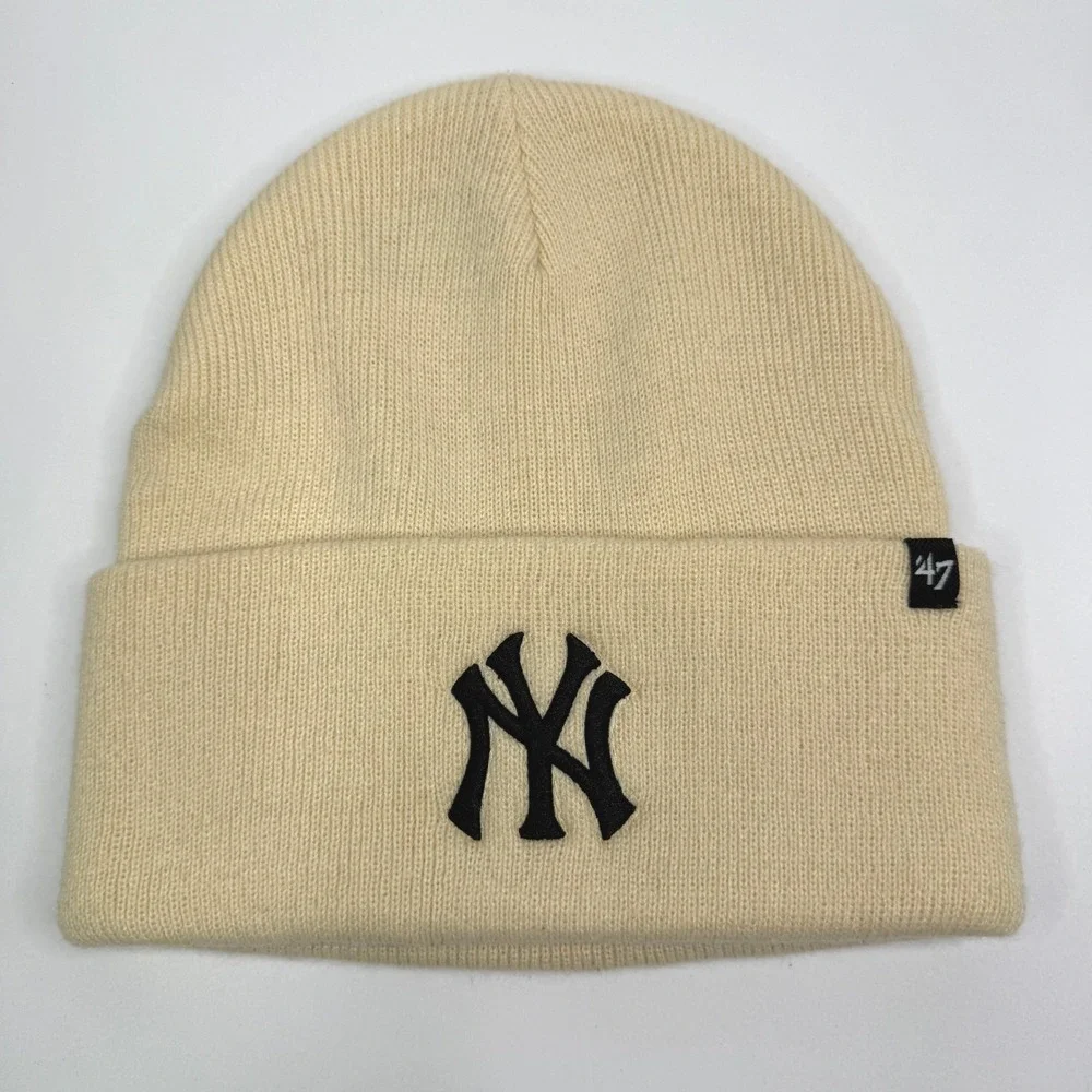 New York Yankees 47 Brand Beanie Mens OSFA Cream Cuffed Knit Hat
